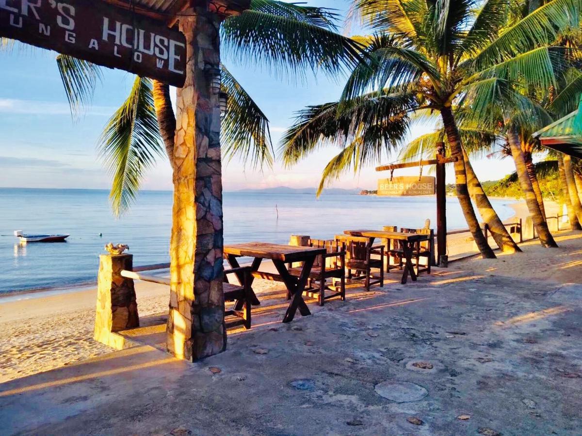Beer's House เบียร์เฮ้าส์บังกะโล Hébergement de vacances *
